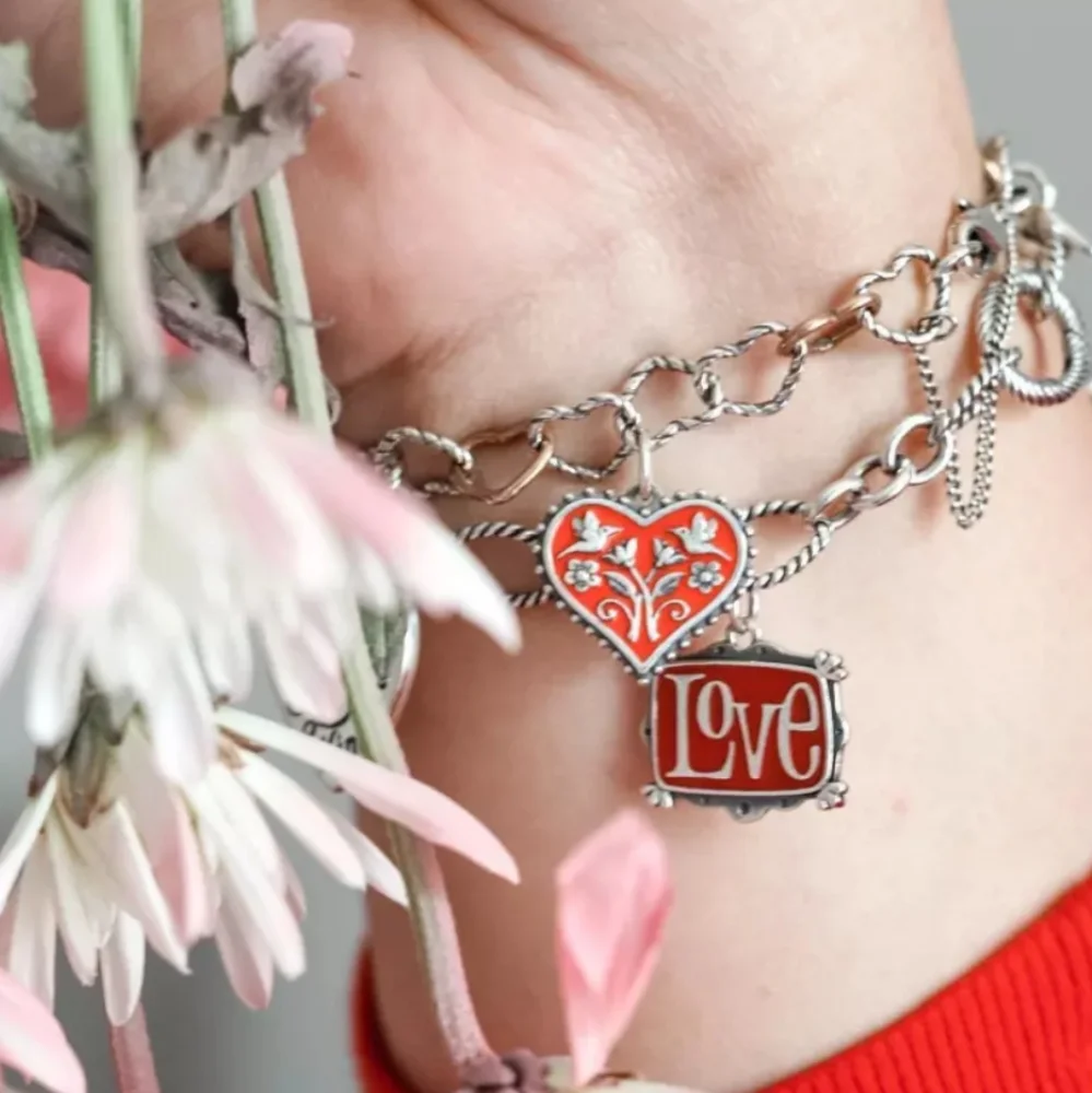 🆕James Avery Twisted Wire Connected Hearts Charm Bracelet - Picture 8 of 16